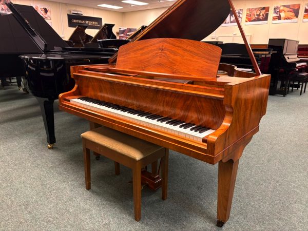 Challen Baby Grand