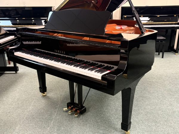 Yamaha C6 Grand Piano